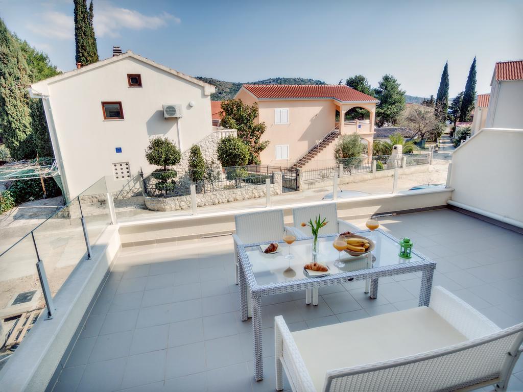 Apartment Katja Rogoznica  Oda fotoğraf